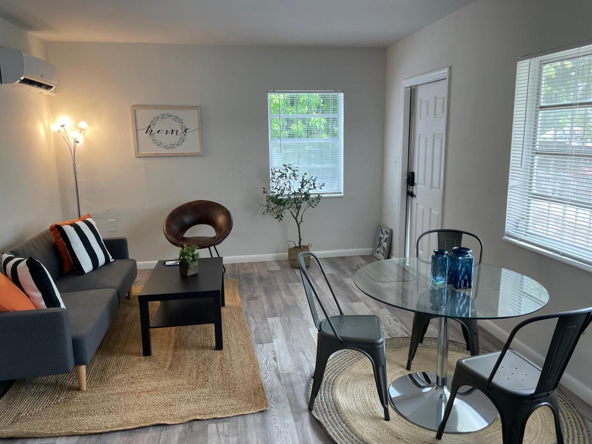 Fully Equipped Apartments With Parking Near Cocowalk ميامي المظهر الخارجي الصورة